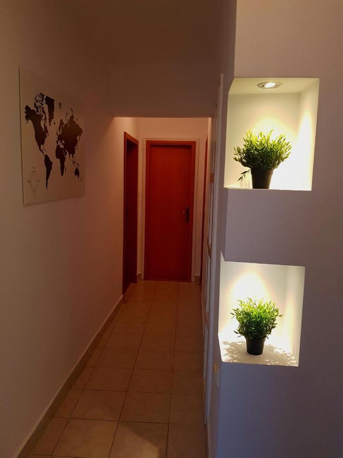 Apartment With Amazing View Near Old Town Bucharest Exterior photo